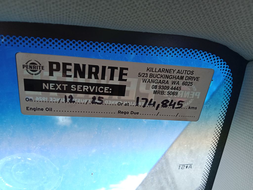 P5755 - Hyundai i30 2014 White Wrecking - Image 7