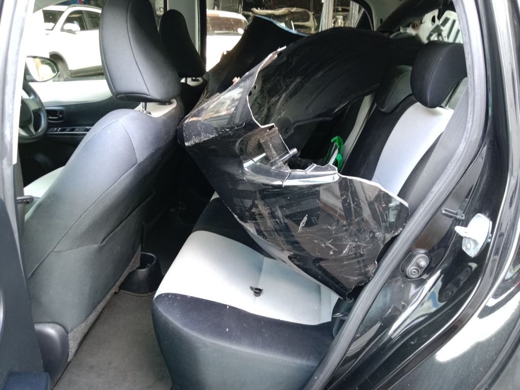 P5761 - Toyota Yaris 2013 Black Wrecking - Image 10