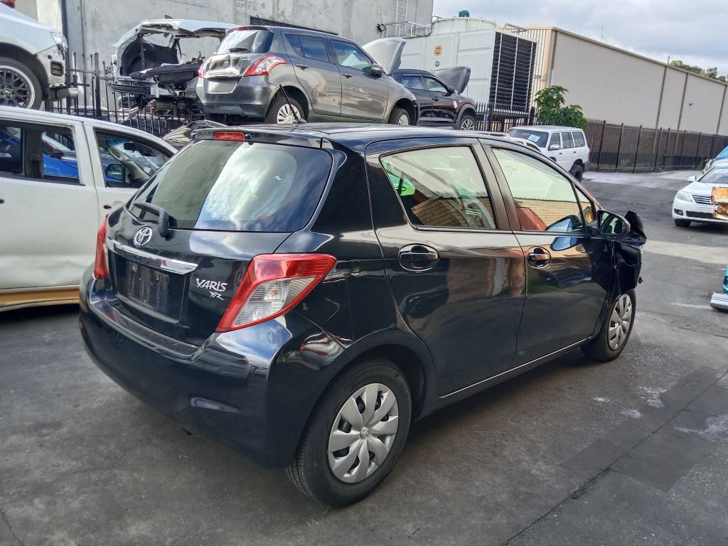 P5761 - Toyota Yaris 2013 Black Wrecking - Image 15