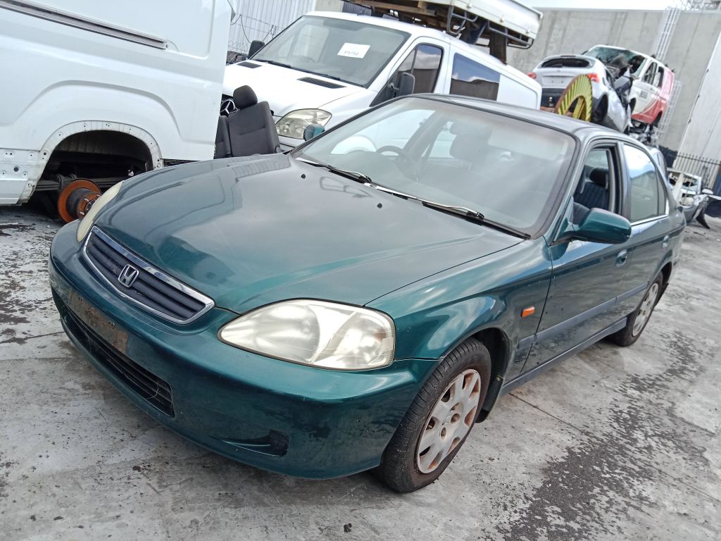 P5766 - Honda Civic 1999 Green Wrecking - Image 16
