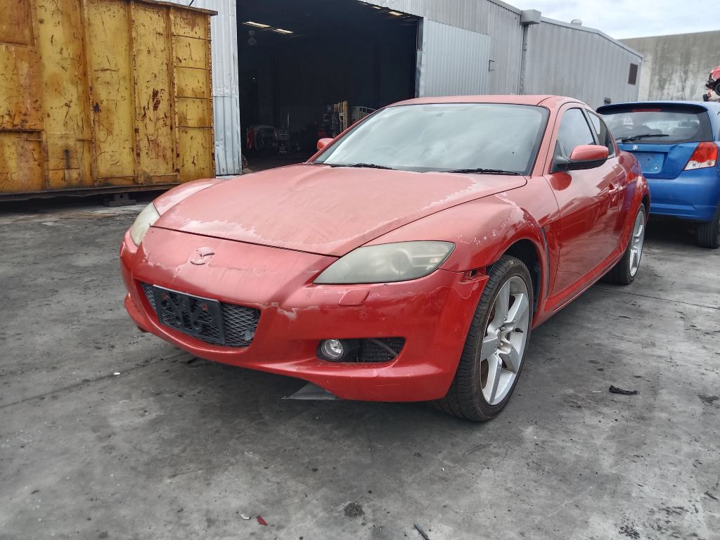 P5767 - Mazda RX-8 2003 Red Wrecking - Image 16