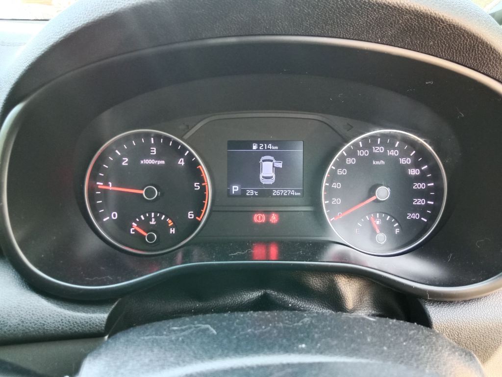 P5774 - Kia Sportage 2019 White Wrecking - Image 8
