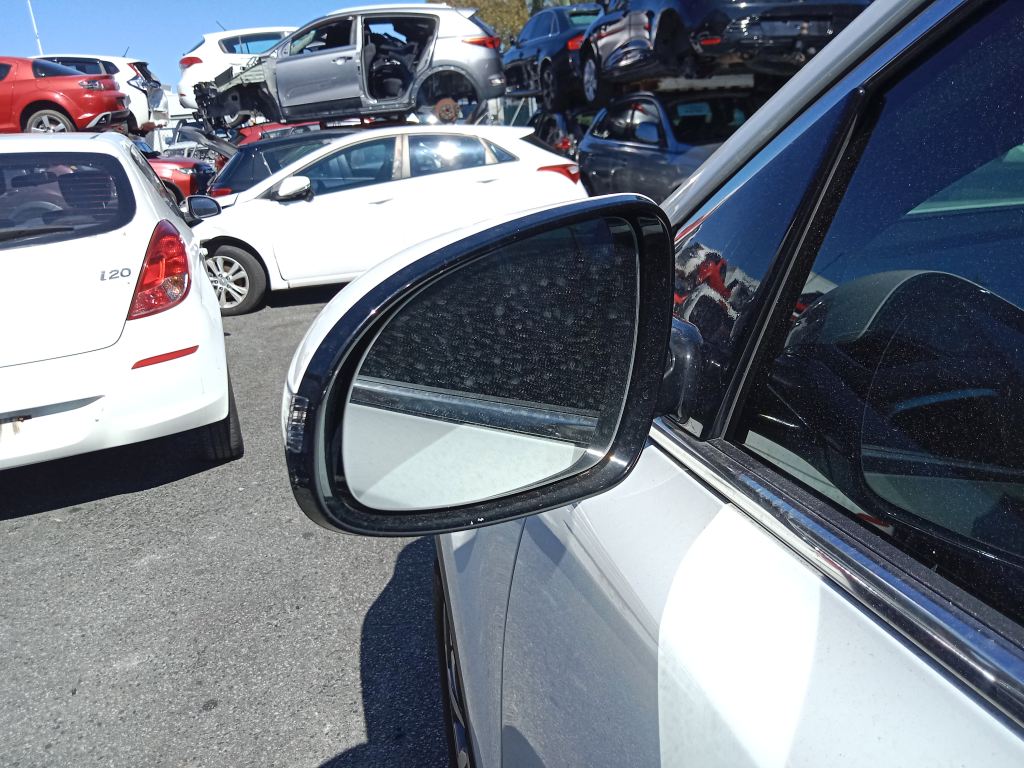 P5774 - Kia Sportage 2019 White Wrecking - Image 14