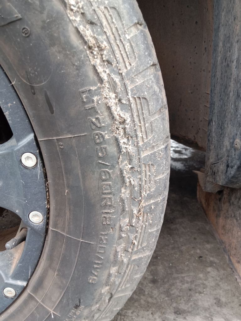 P5784 - Nissan Navara D40 2009 Black Wrecking - Image 14