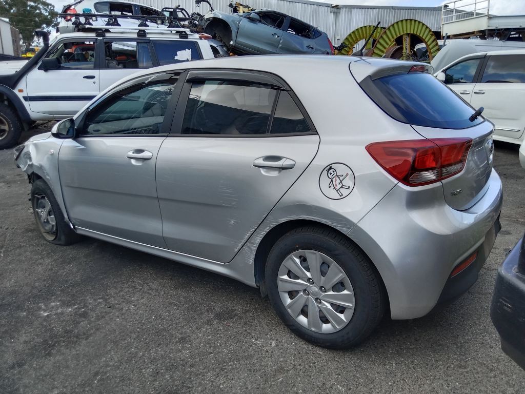 P5790 - Kia Rio 2017 Silver Wrecking - Image 9