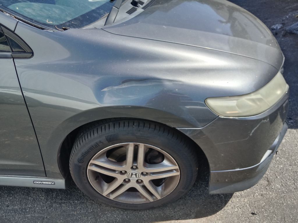 P5793 - Honda Odyssey 2012 Grey Wrecking - Image 7
