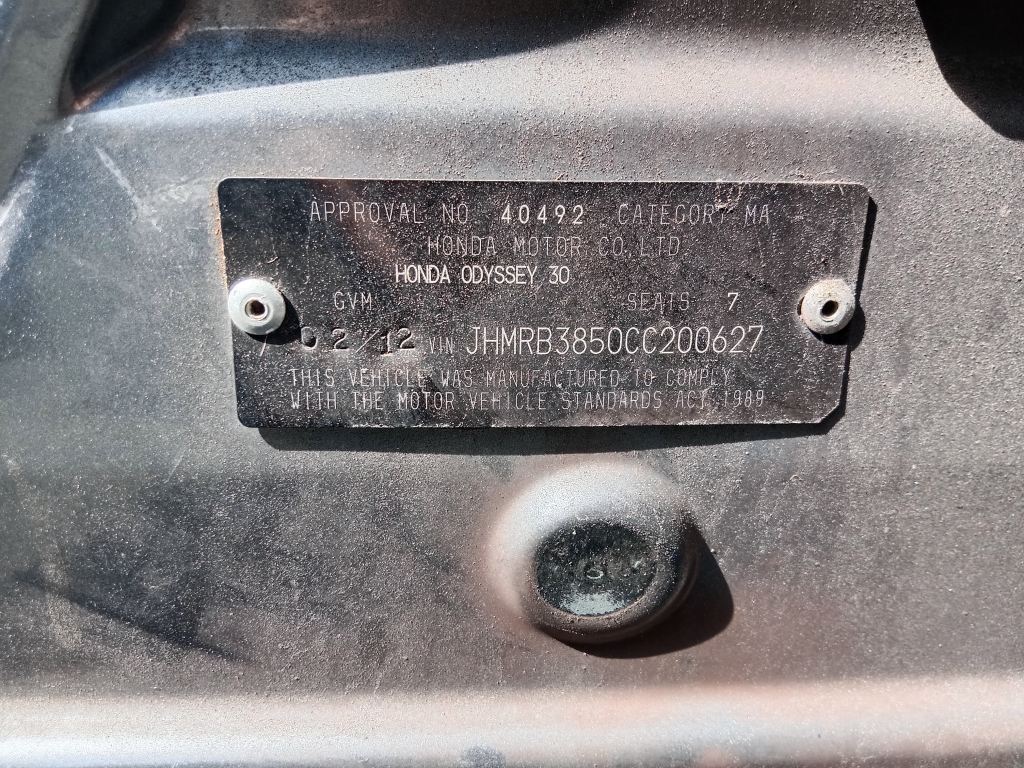 P5793 - Honda Odyssey 2012 Grey Wrecking - Image 13