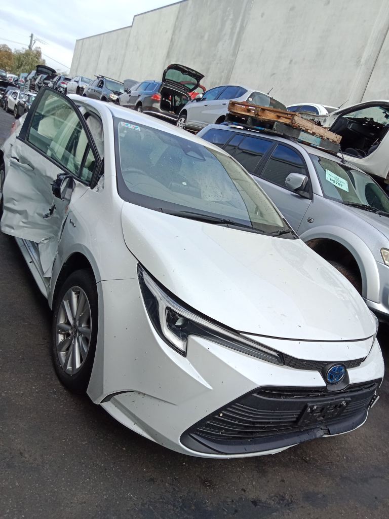 P5805 - Toyota corolla sedan hybrid 2024 White Wrecking