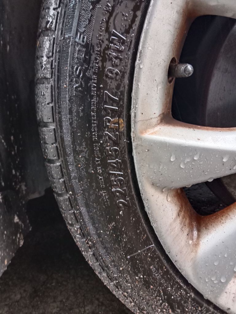 P5807 - Mazda 3 2009 Grey Wrecking - Image 3