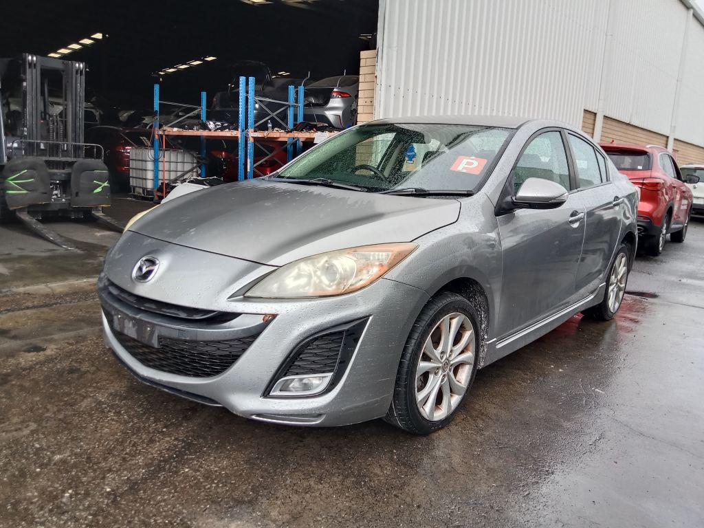 P5807 - Mazda 3 2009 Grey Wrecking - Image 16