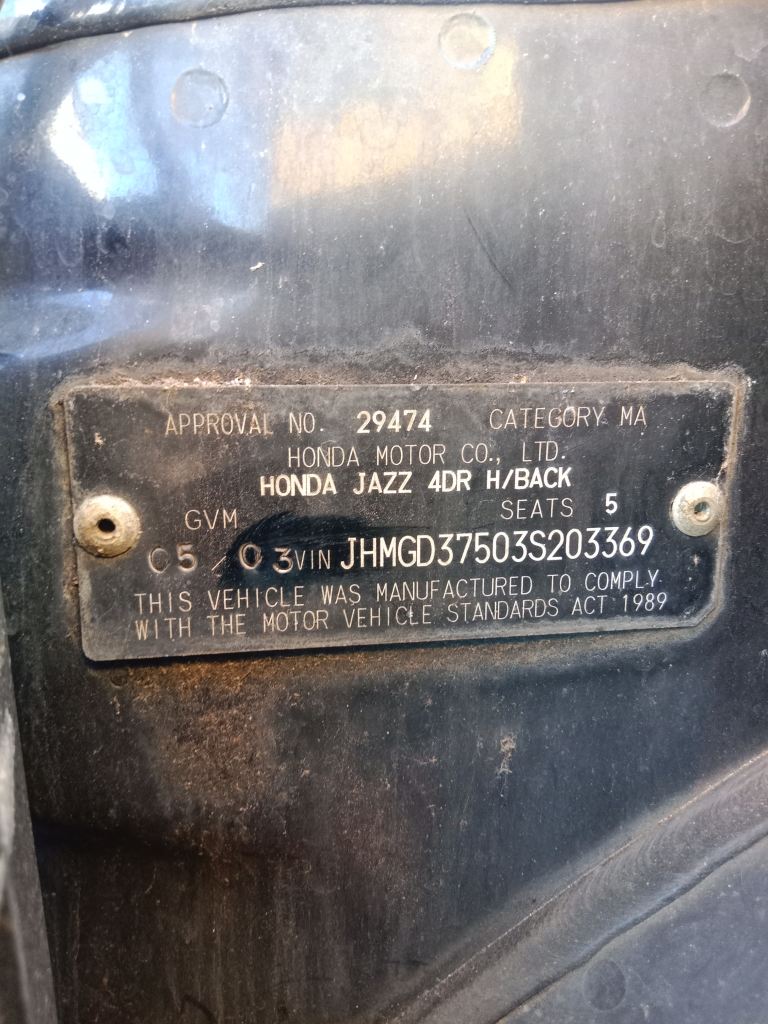 P5808 - Honda jazz 2003 Black Wrecking - Image 4