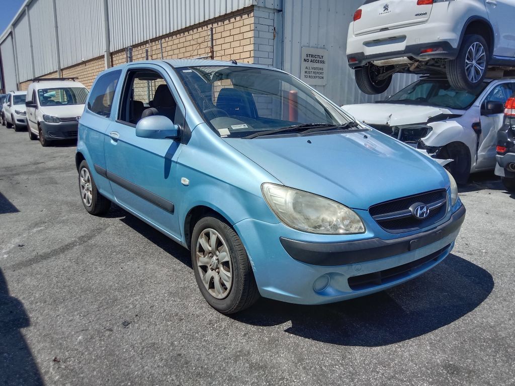 P5813 - Hyundai Getz 2009 Blue Wrecking