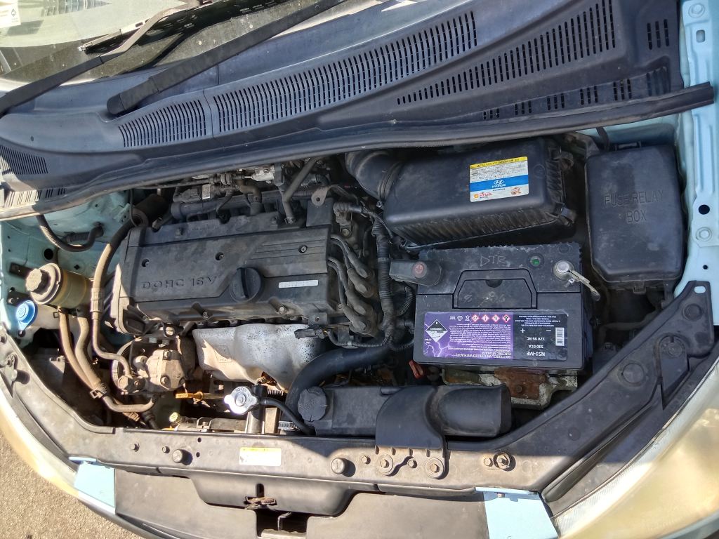 P5813 - Hyundai Getz 2009 Blue Wrecking - Image 2