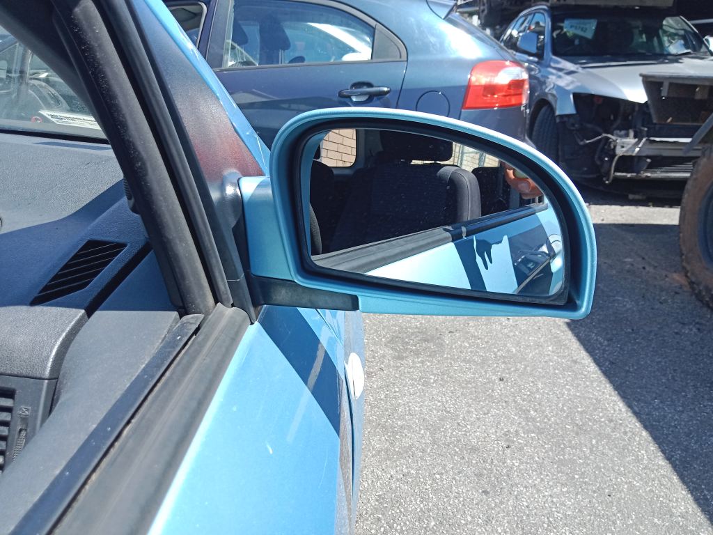 P5813 - Hyundai Getz 2009 Blue Wrecking - Image 6