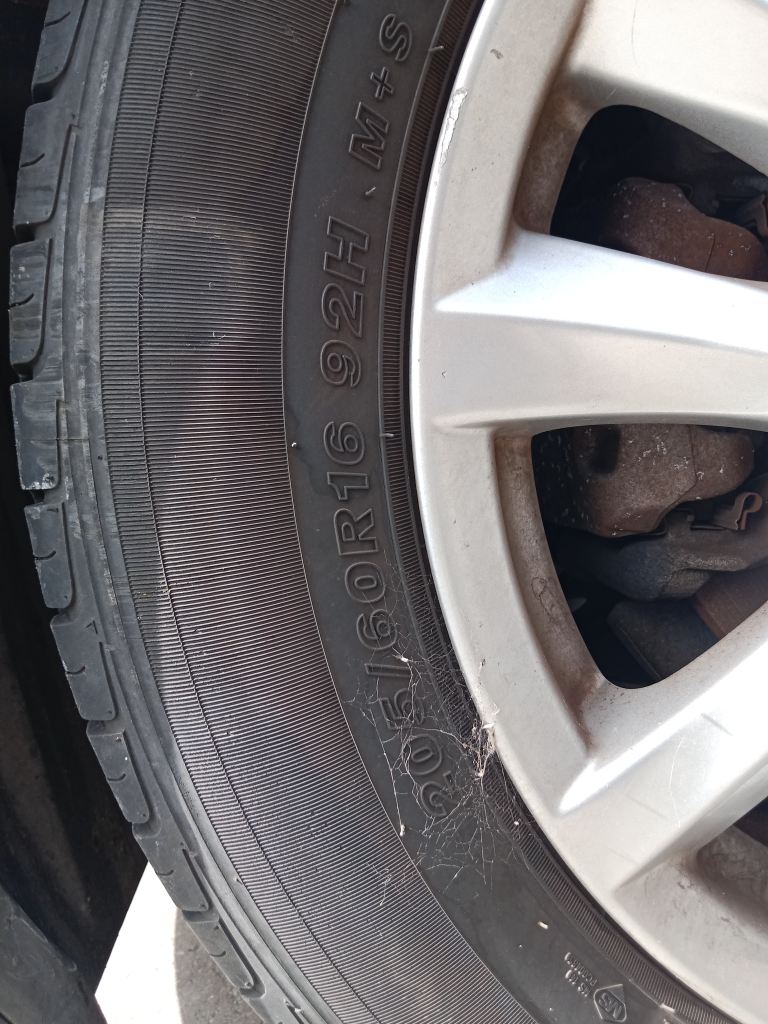 P5815 - Mazda 3 hatchback 2015 Grey Wrecking - Image 7