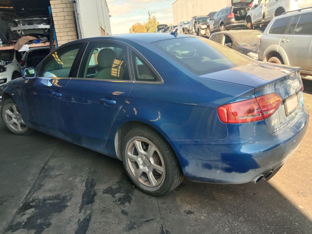 P5818 - Audi A4 2011 Blue Wrecking - Image 15
