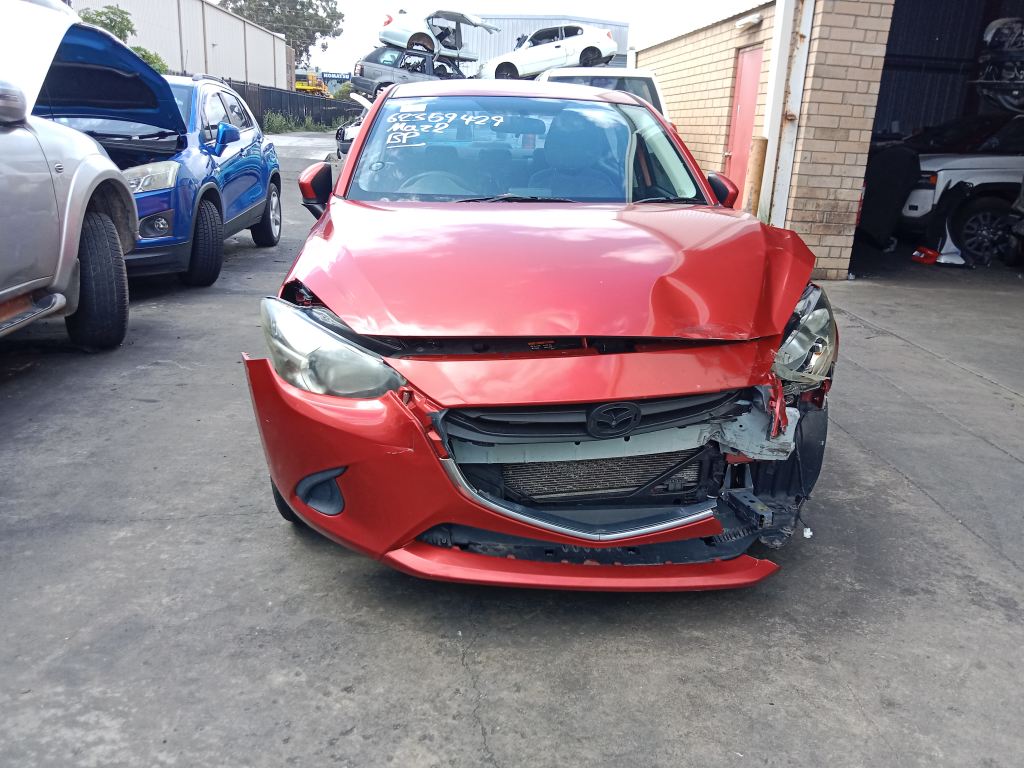 P5820 - Mazda 2 2015 Red Wrecking