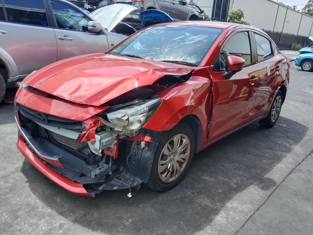 P5820 - Mazda 2 2015 Red Wrecking - Image 3