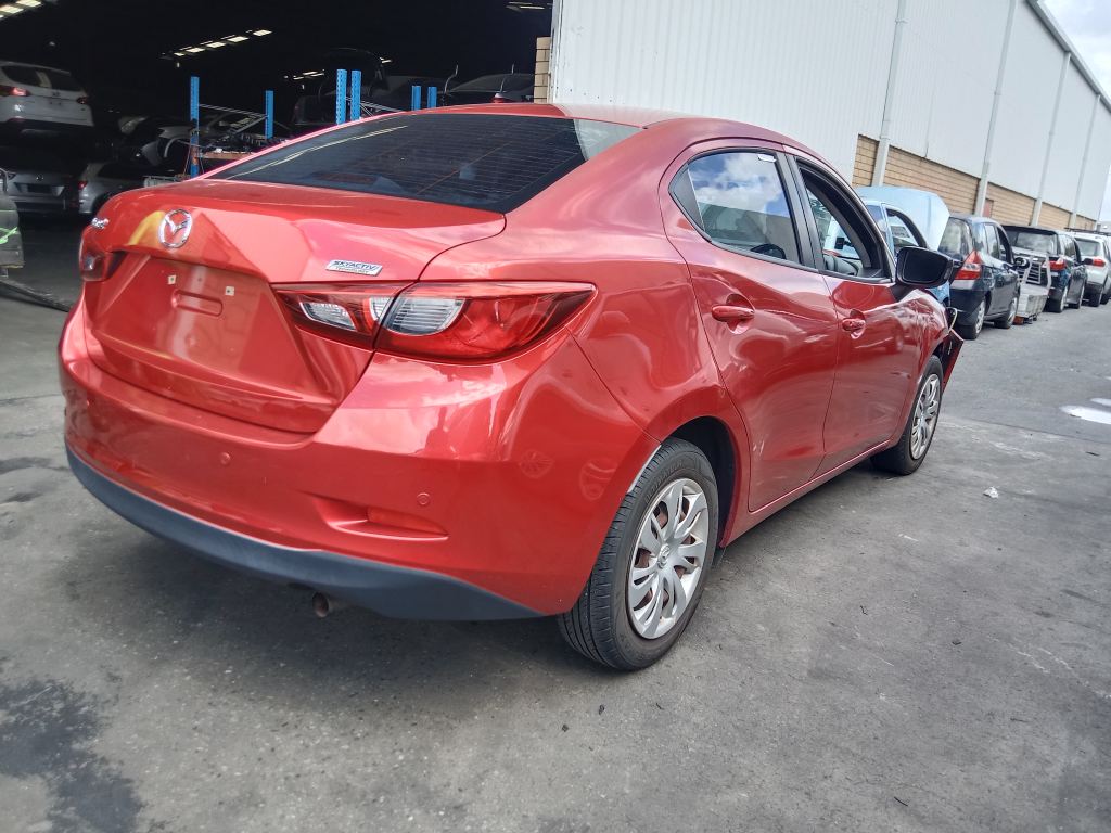 P5820 - Mazda 2 2015 Red Wrecking - Image 8