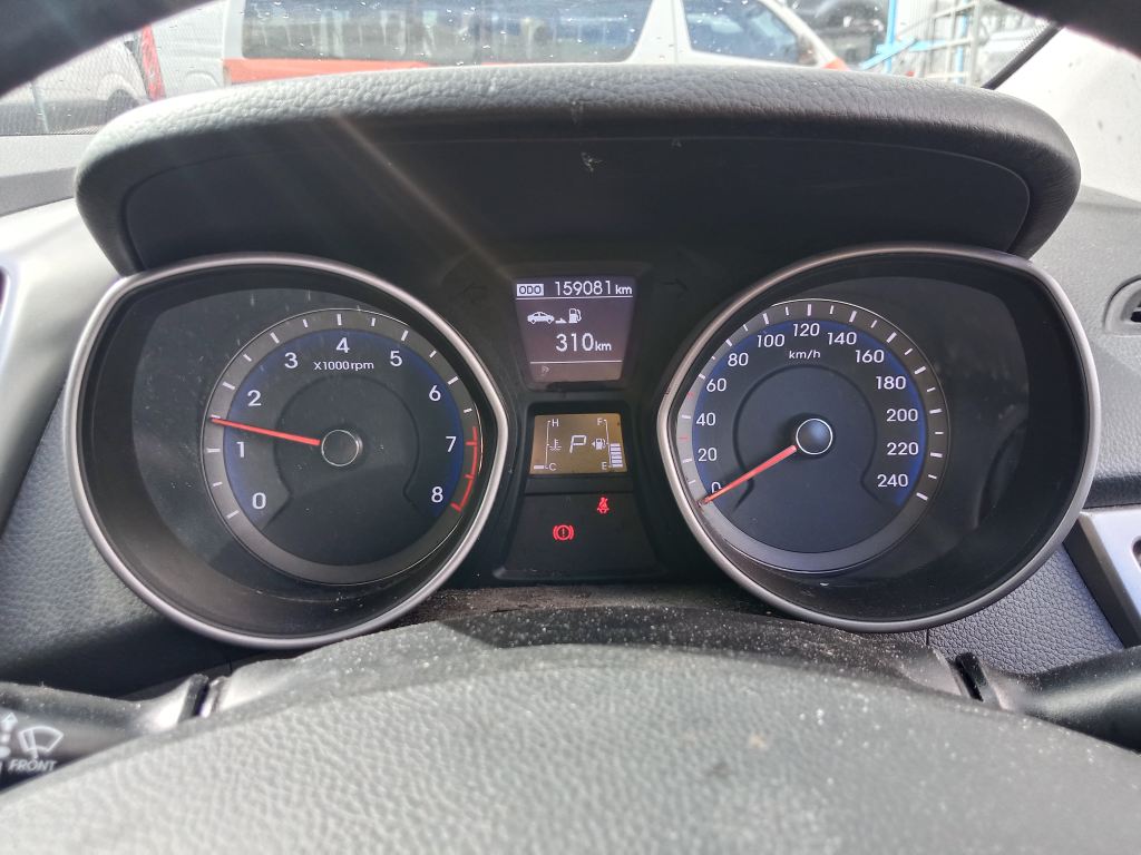 P5826 - Hyundai i30 2014 Blue Wrecking - Image 14