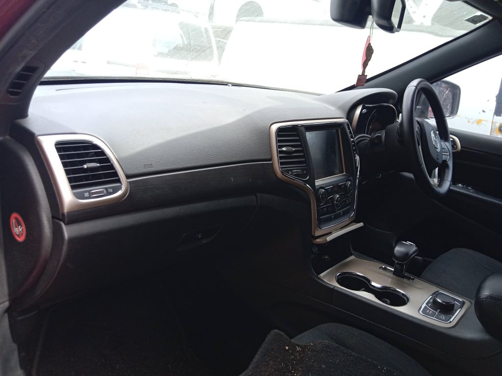 P5834 - Jeep Grand Cherokee 2014 Red Wrecking - Image 13
