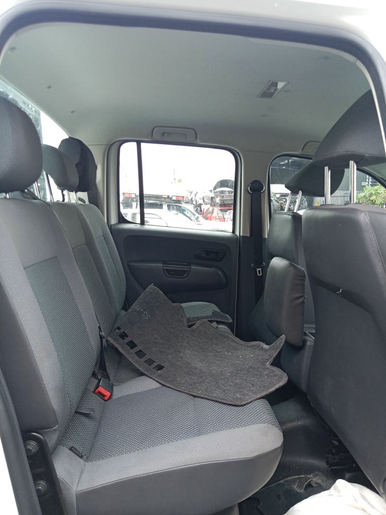 P5835 - Volkswagen Amarok 2014 White Wrecking - Image 11