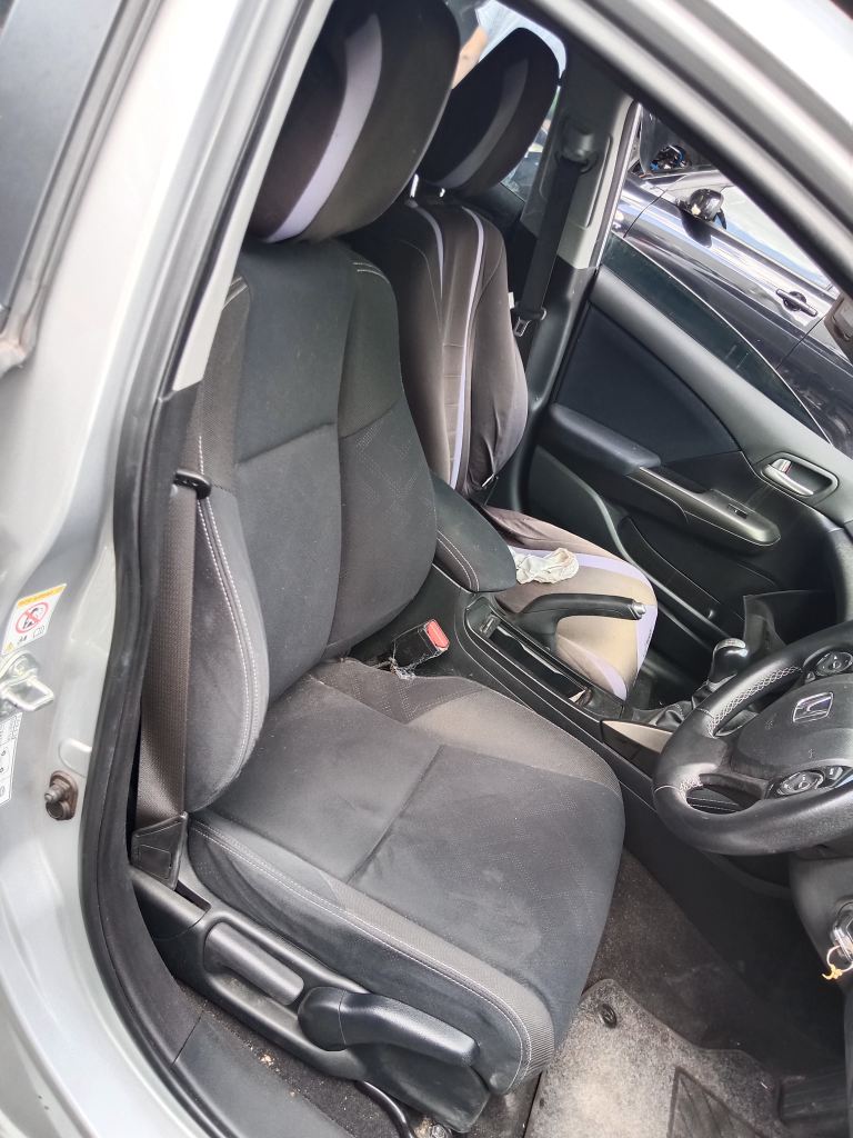 P5846 - Honda Civic 2013 Silver Wrecking - Image 13