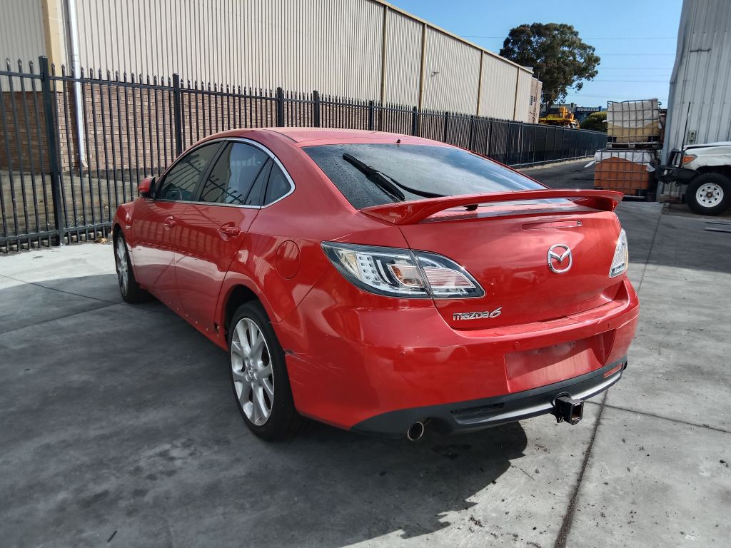 P5848 - Mazda 6 2009 Red Wrecking - Image 6