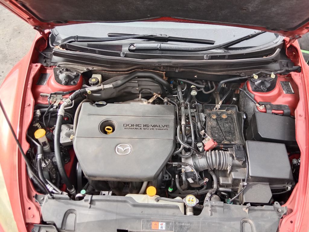 P5848 - Mazda 6 2009 Red Wrecking - Image 12