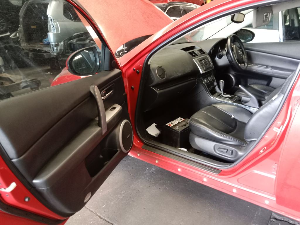 P5848 - Mazda 6 2009 Red Wrecking - Image 14