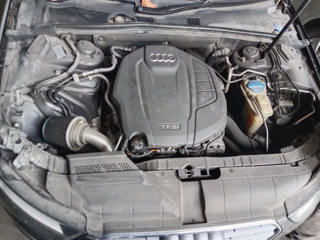 P5849 - Audi A4 2013 Grey Wrecking - Image 2