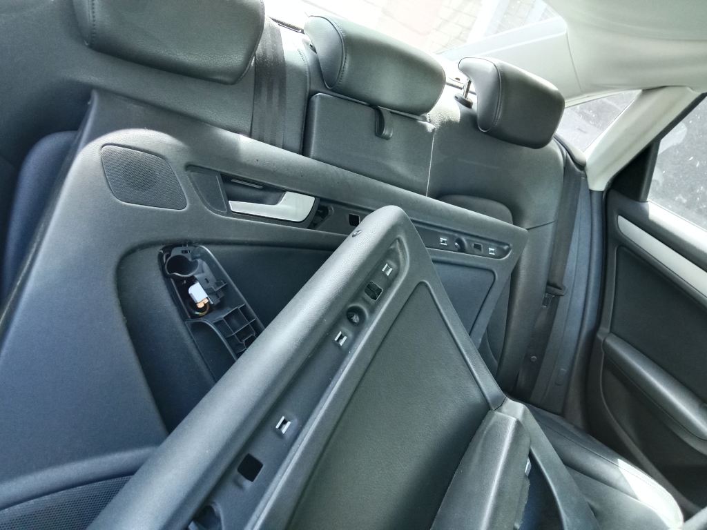 P5849 - Audi A4 2013 Grey Wrecking - Image 14