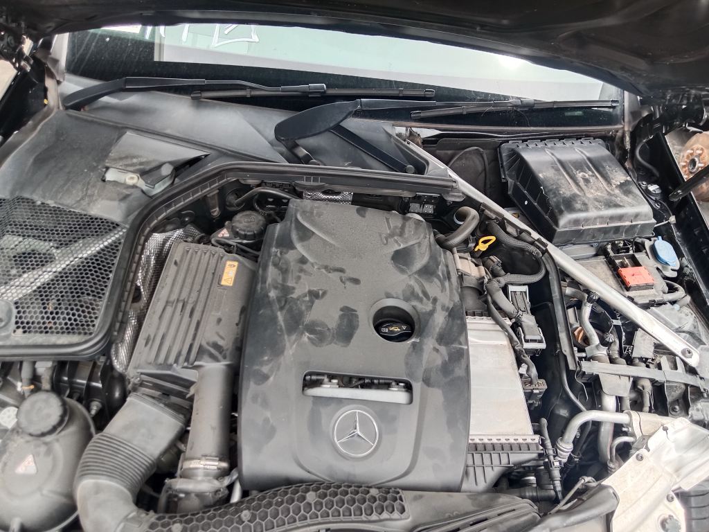 P5854 - Mercedes Benz C 250 2015 Black Wrecking - Image 4