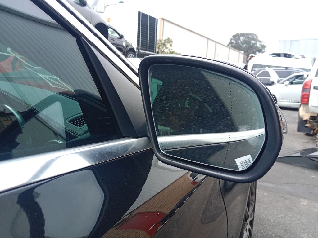 P5854 - Mercedes Benz C 250 2015 Black Wrecking - Image 8