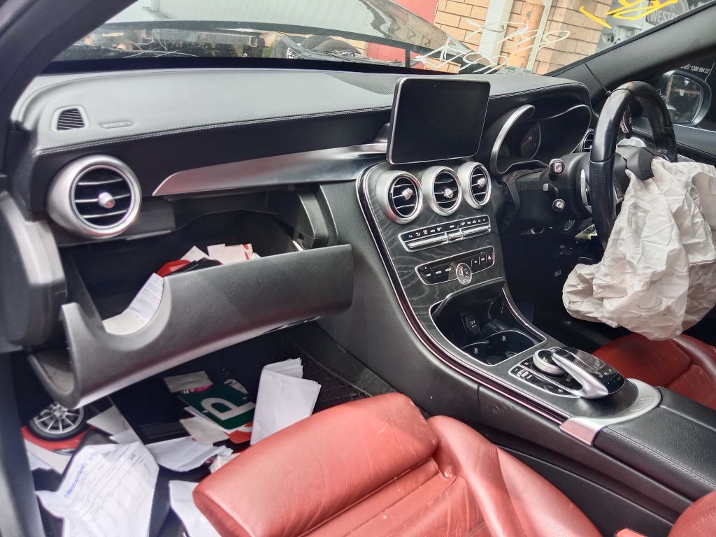 P5854 - Mercedes Benz C 250 2015 Black Wrecking - Image 12